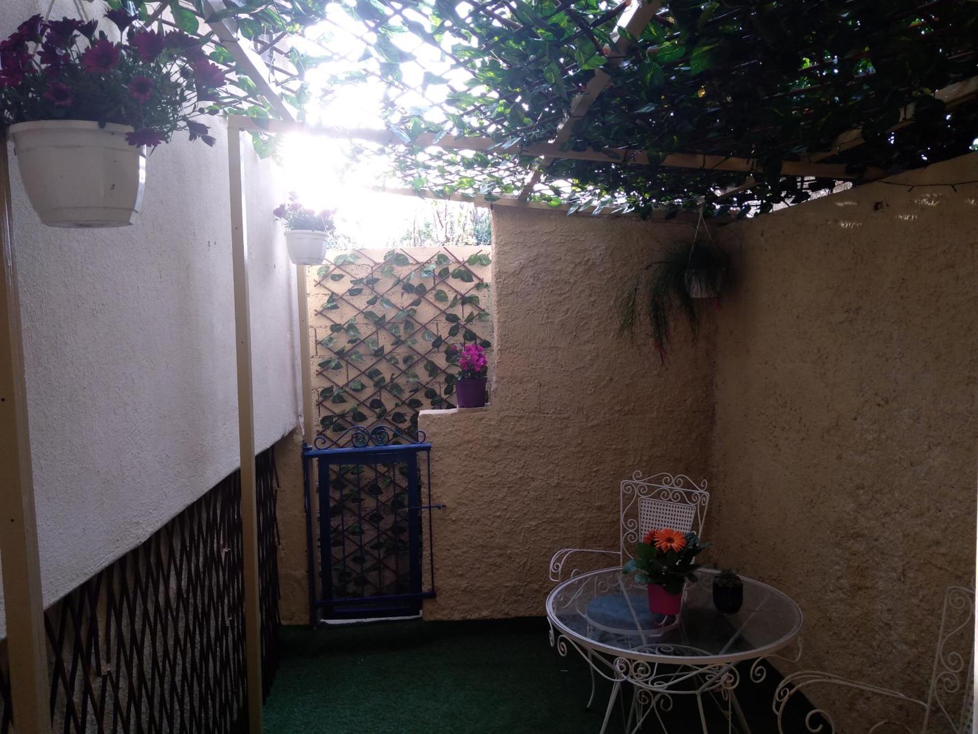 Mavros Gatos Apartment